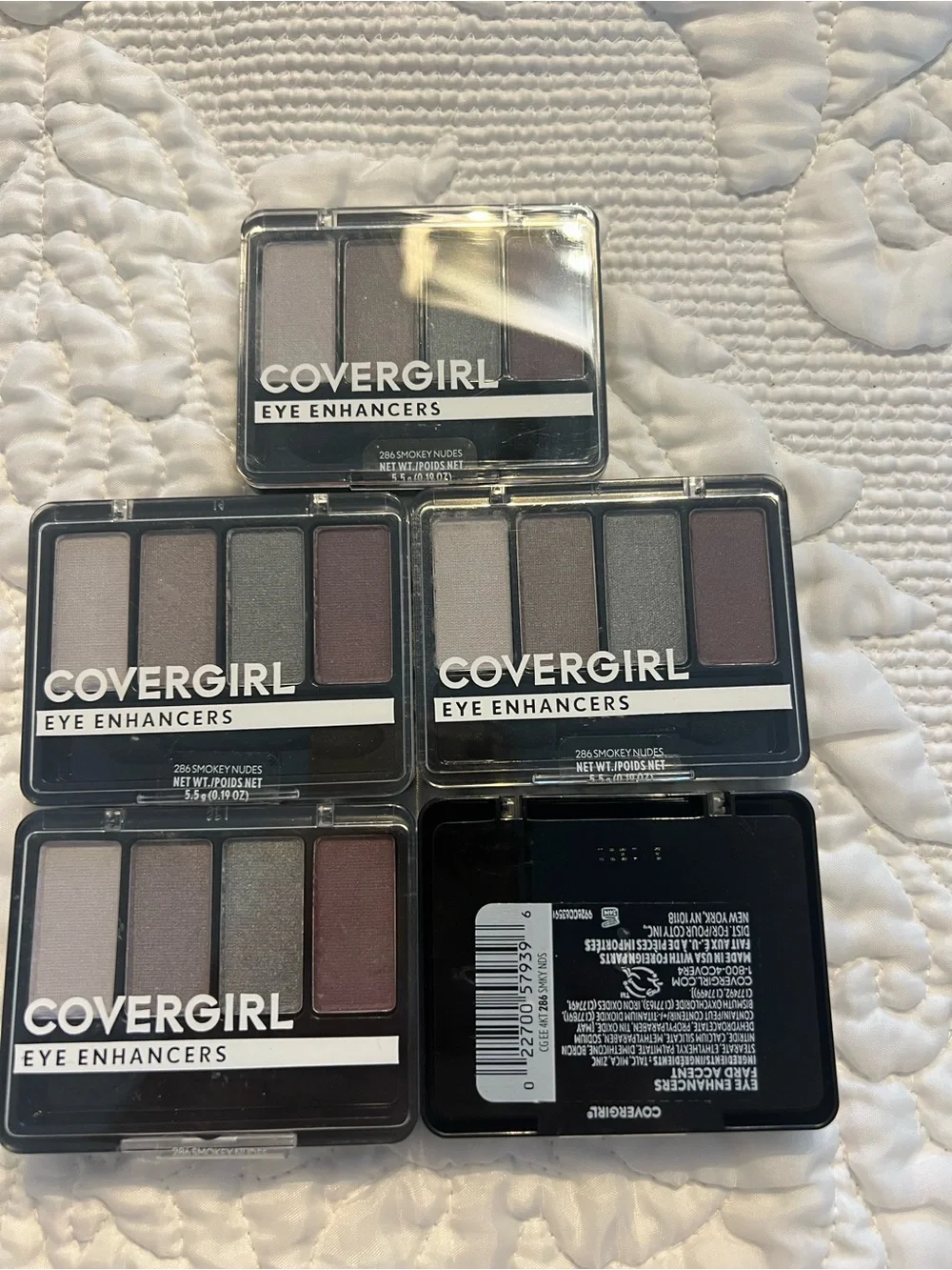 COVERGIRL compact quad